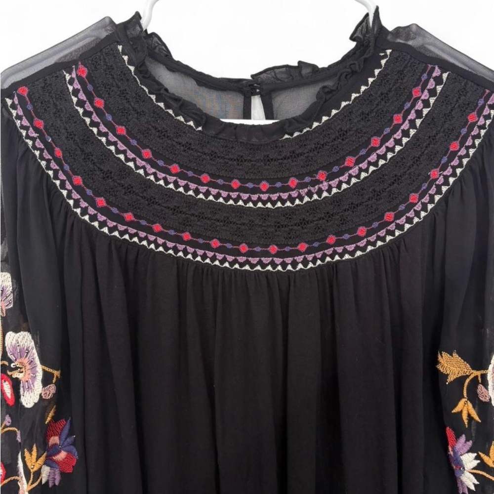 Anthropologie Akemi + Kin Louise Blouse Peasant Embroidered Black Medium Boho - Picture 2 of 6